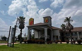 Super 8 By Wyndham Houston North I-45